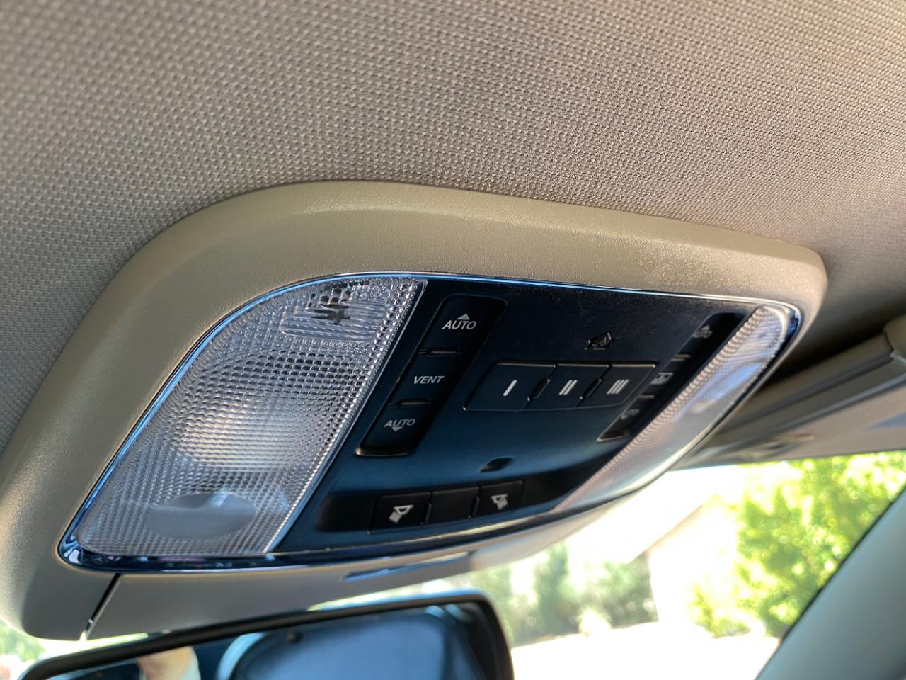 Chrysler 300 Limited AWD 2019
