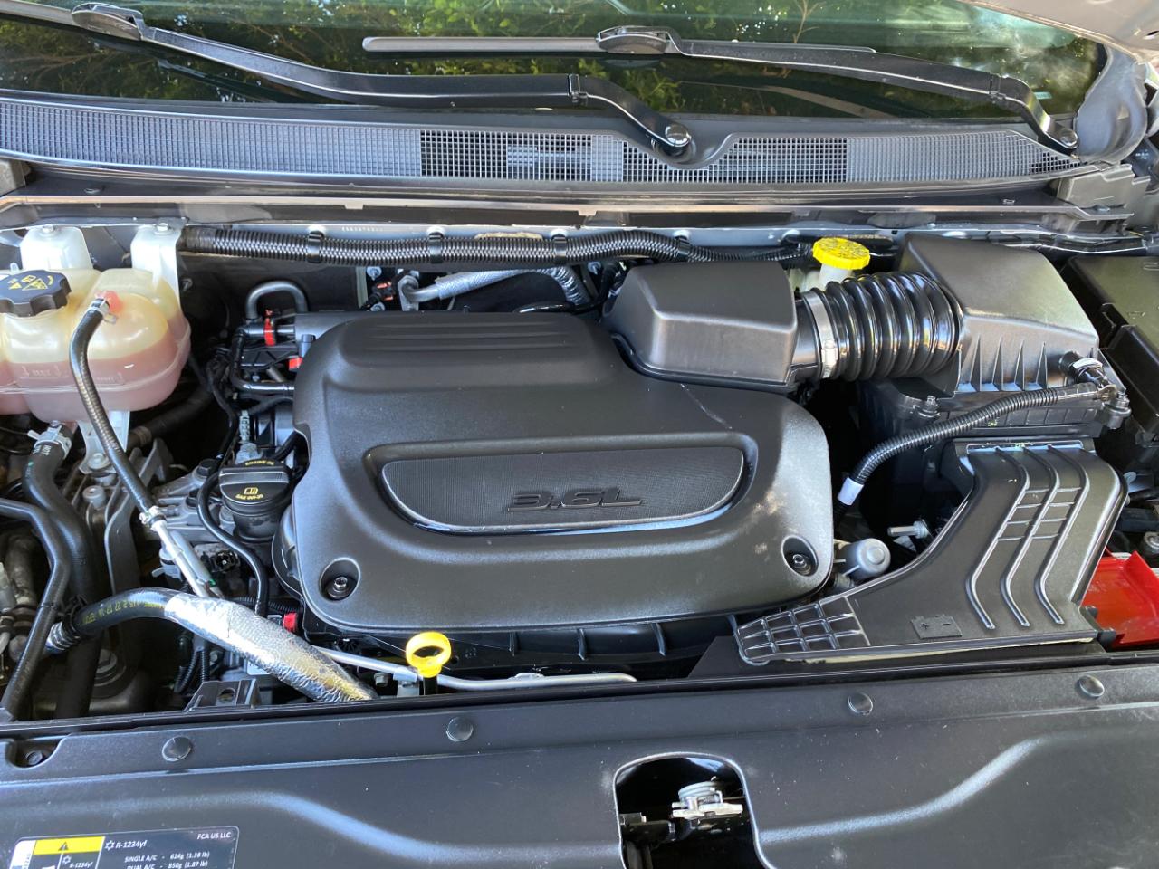 Chrysler Pacifica LX FWD 2019