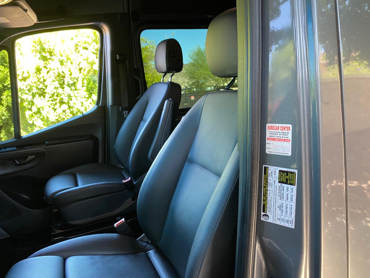 Mercedes-Benz Sprinter Van 2500 High Roof V6 170" RWD 2021