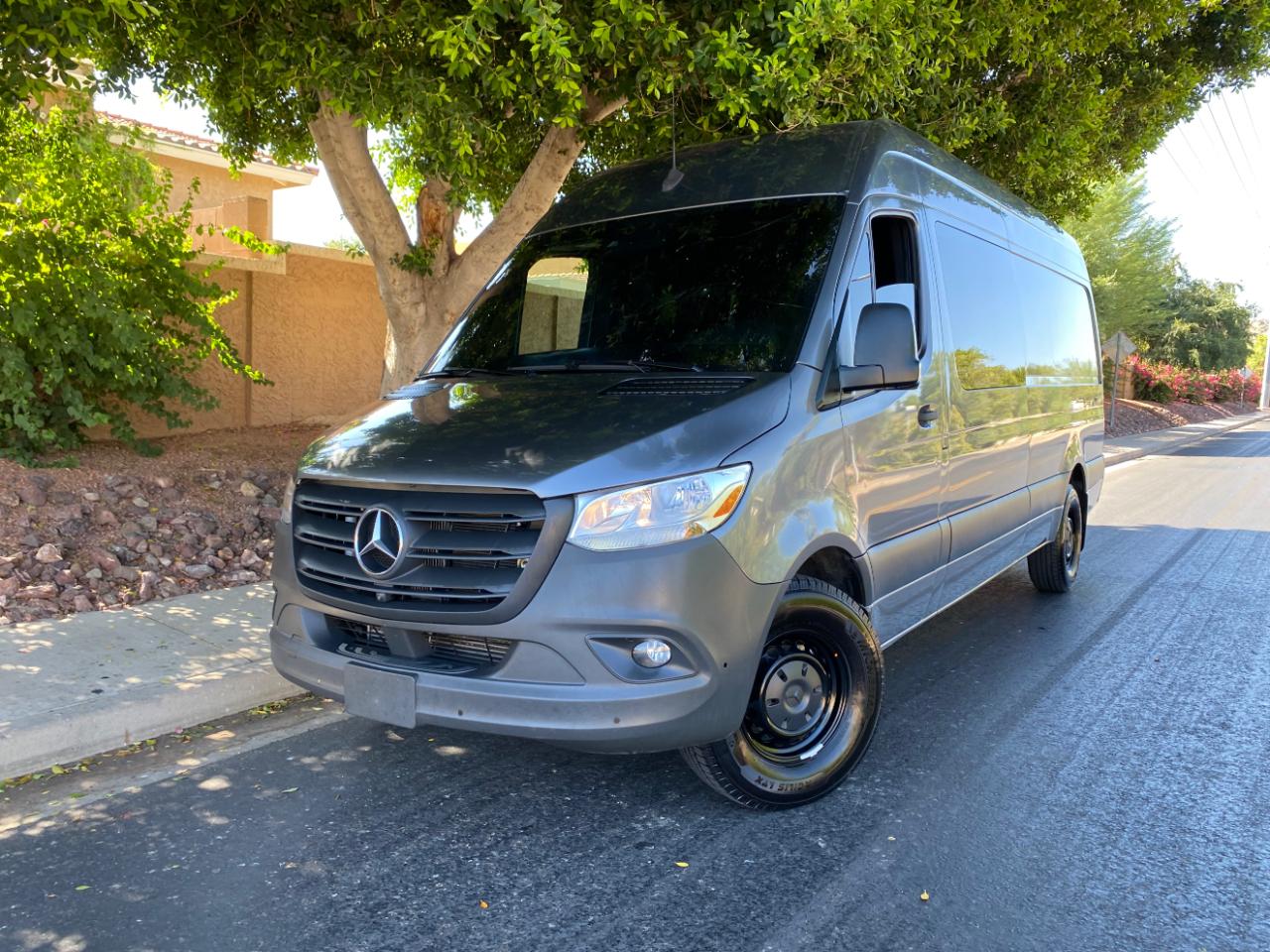 Mercedes-Benz Sprinter Van 2500 High Roof V6 170" RWD 2021