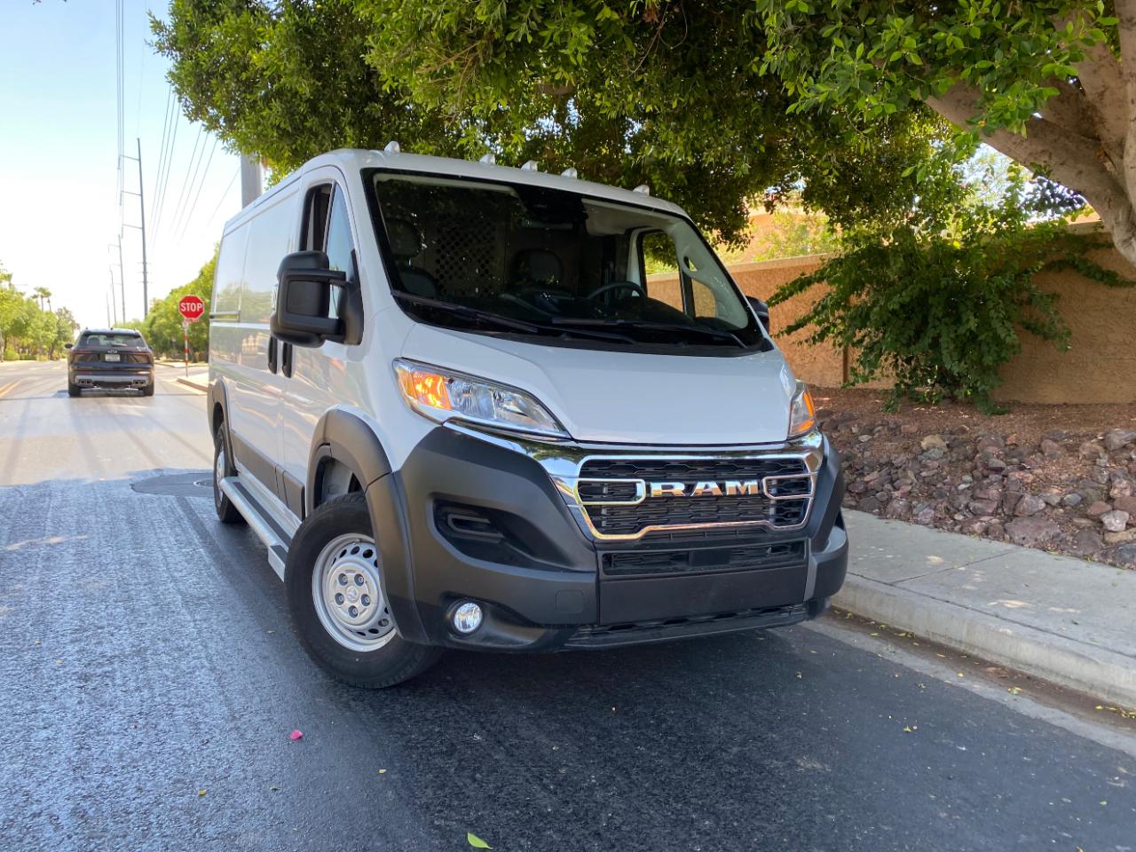 RAM ProMaster Cargo Van Tradesman 2500 Low Roof 136" WB w/Pass Seat 2025