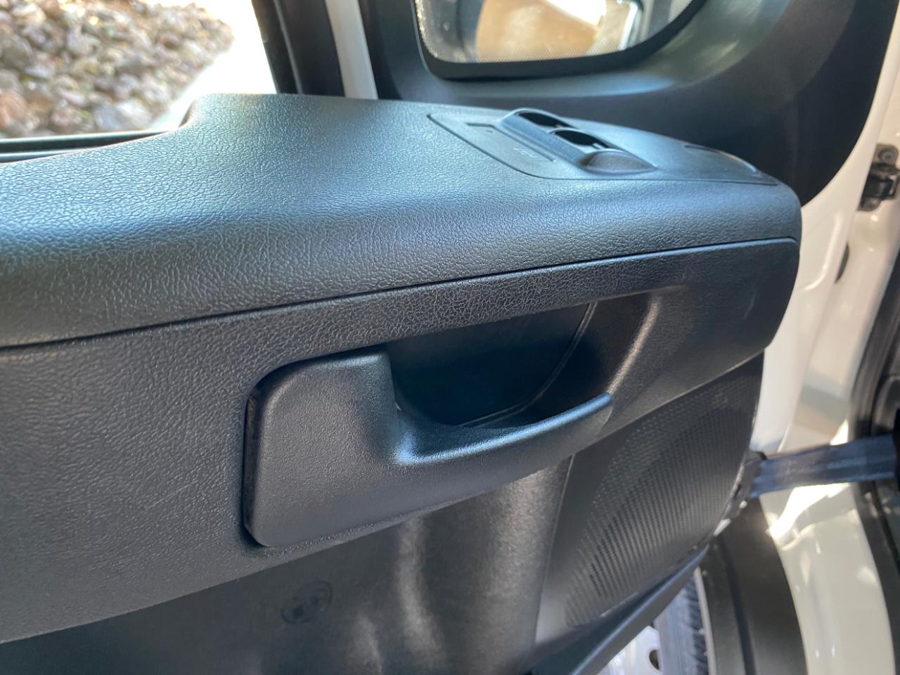 RAM ProMaster Cargo Van Tradesman 2500 Low Roof 136" WB w/Pass Seat 2025