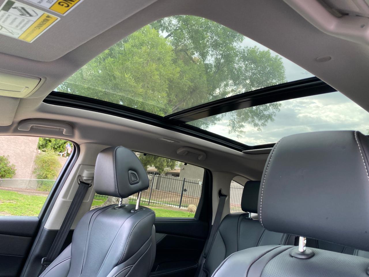 Acura MDX SH-AWD w/Technology Package 2024