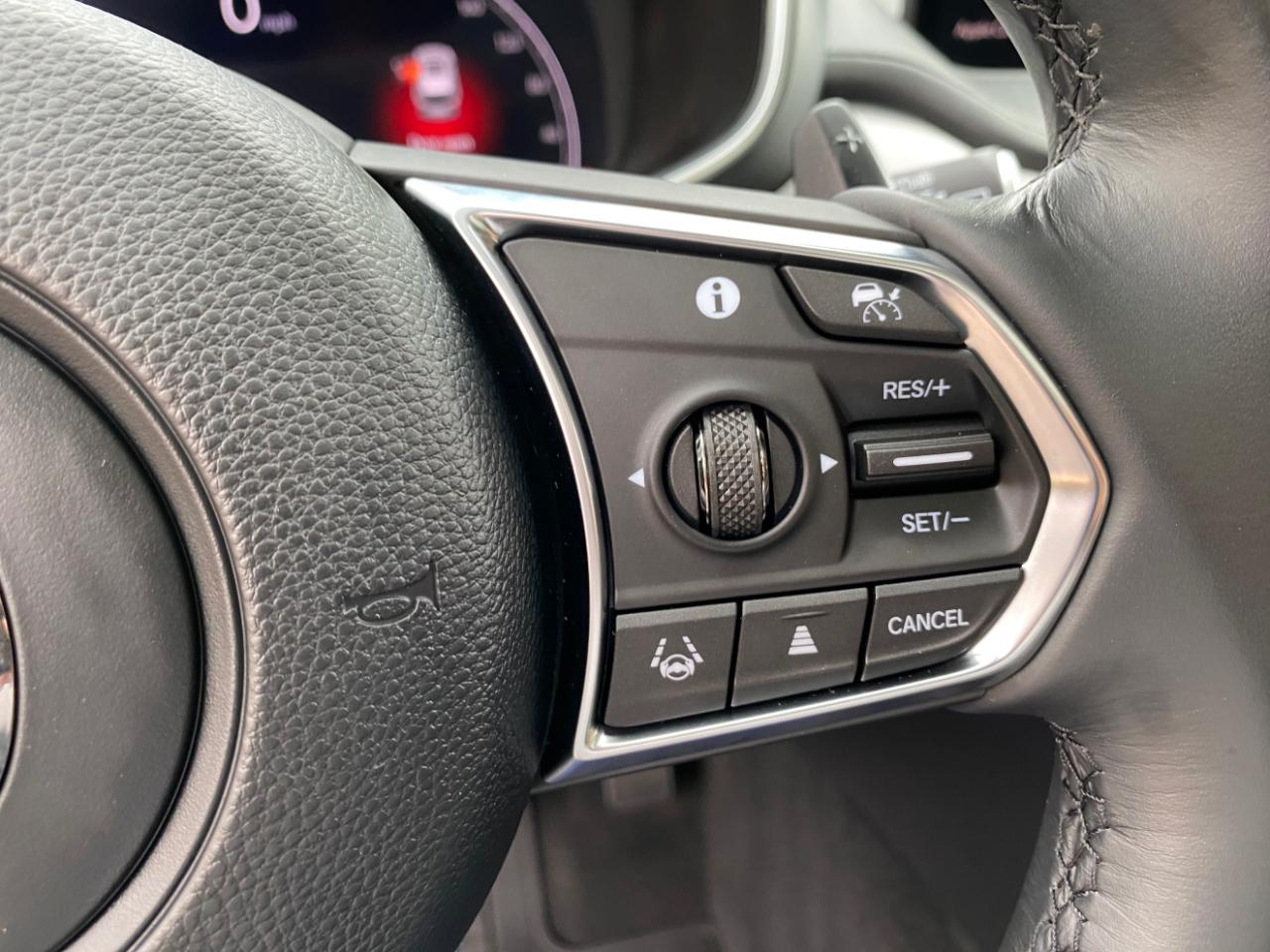 Acura MDX SH-AWD w/Technology Package 2024