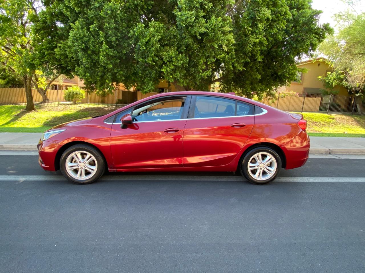 Chevrolet Cruze 4dr Sdn 1.4L LT w/1SD 2018