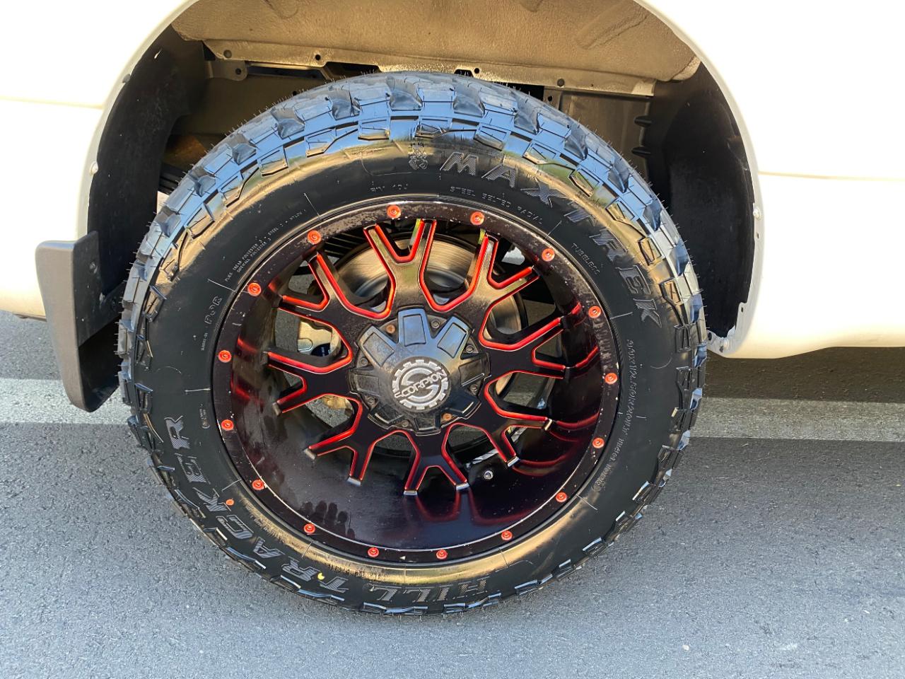 Nissan Titan 4x2 Crew Cab S 2022