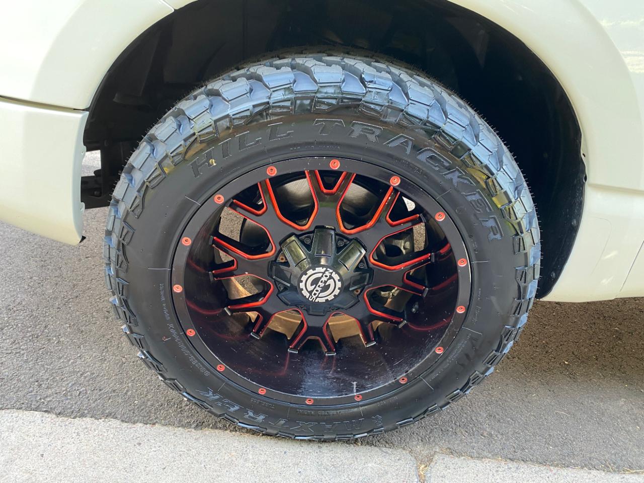 Nissan Titan 4x2 Crew Cab S 2022