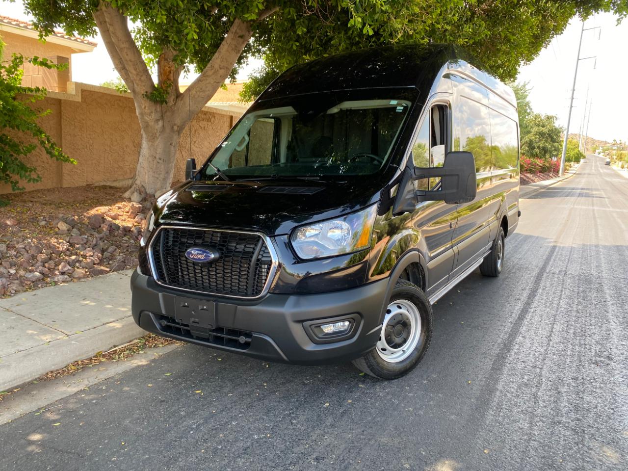 Ford Transit Cargo Van T-250 148" EL Hi Rf 9070 GVWR RWD 2023