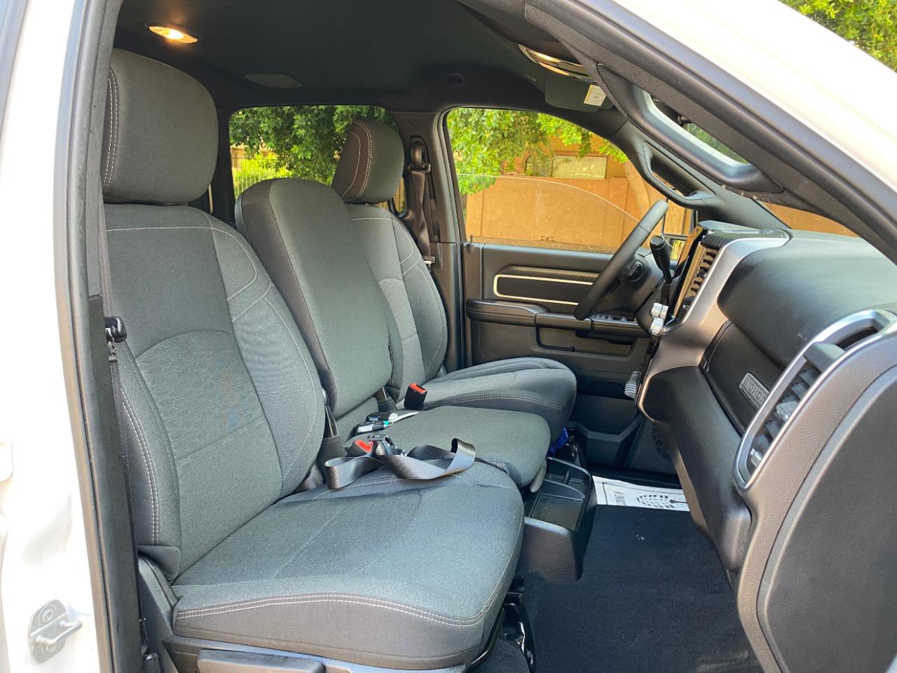 RAM 2500 Big Horn 4x4 Crew Cab 6'4" Box 2025