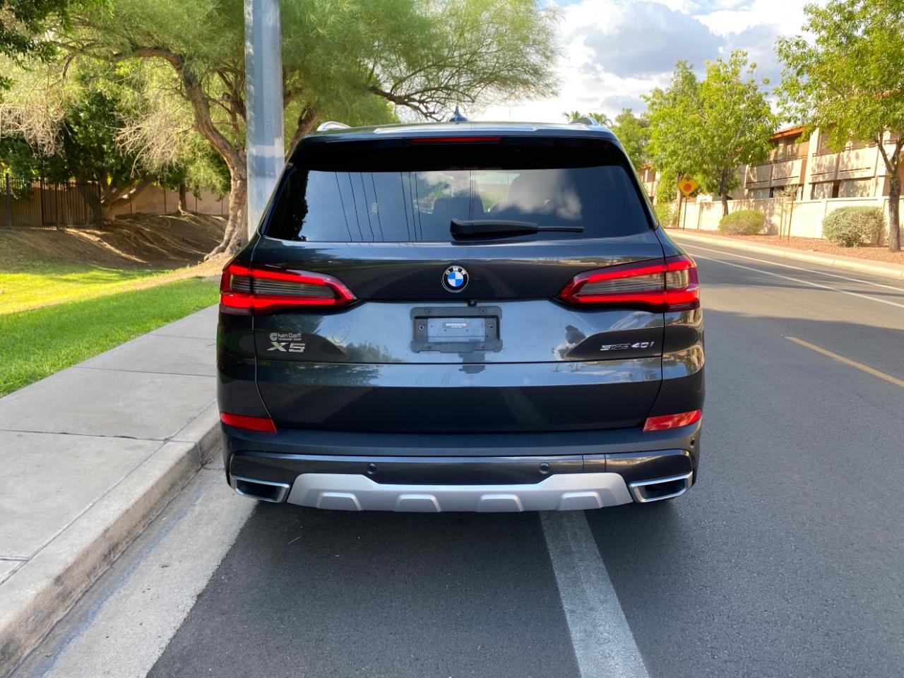 BMW X5 sDrive40i Sports Activity Vehicle 2020