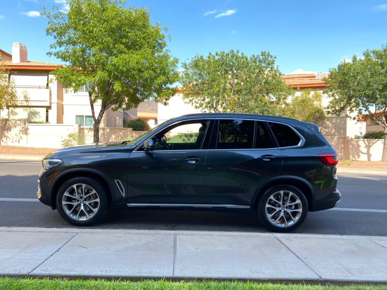 BMW X5 sDrive40i Sports Activity Vehicle 2020