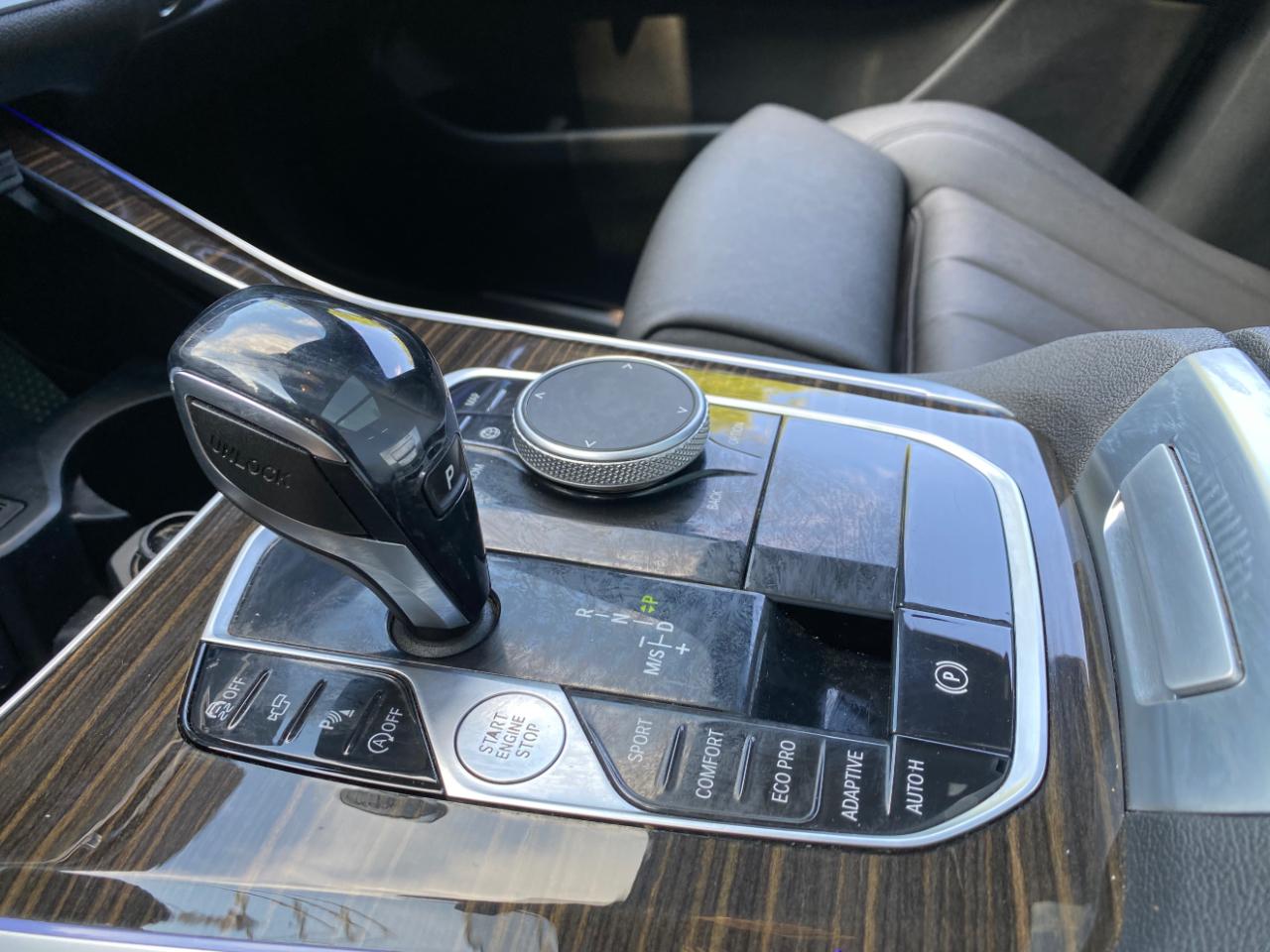 BMW X5 sDrive40i Sports Activity Vehicle 2020