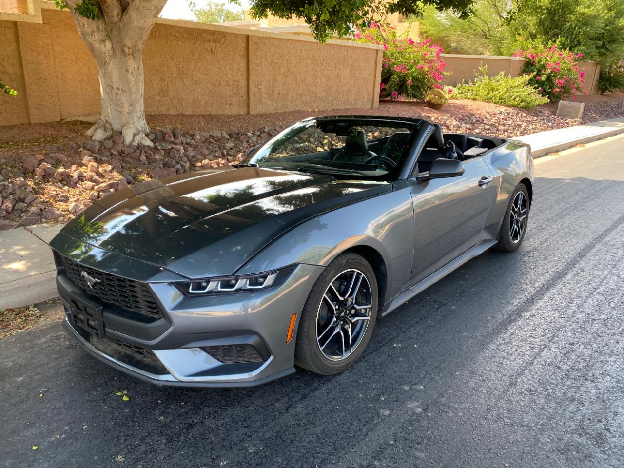 Ford Mustang EcoBoost Convertible 2025