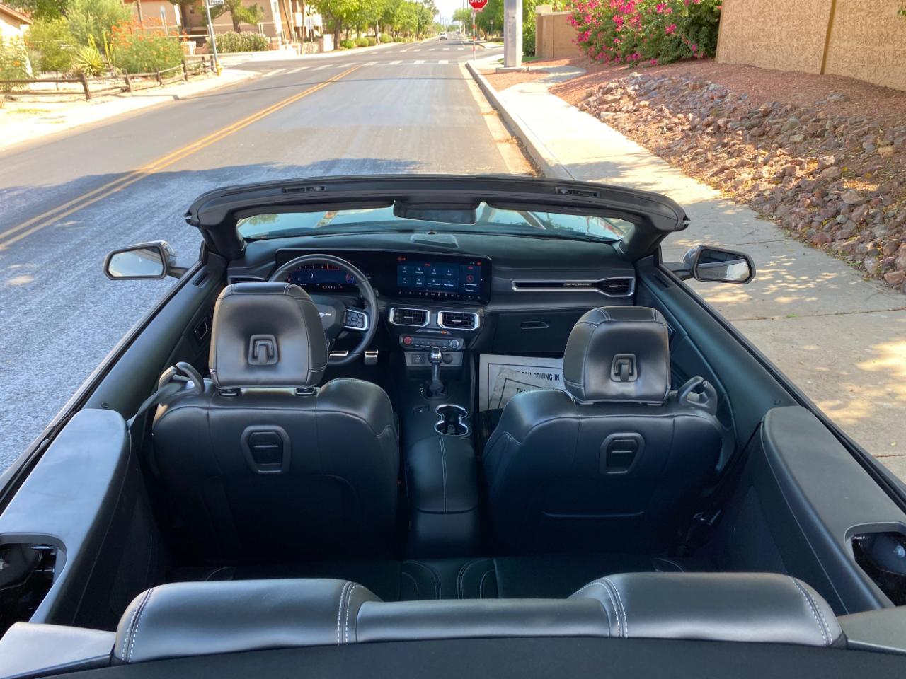 Ford Mustang EcoBoost Convertible 2025