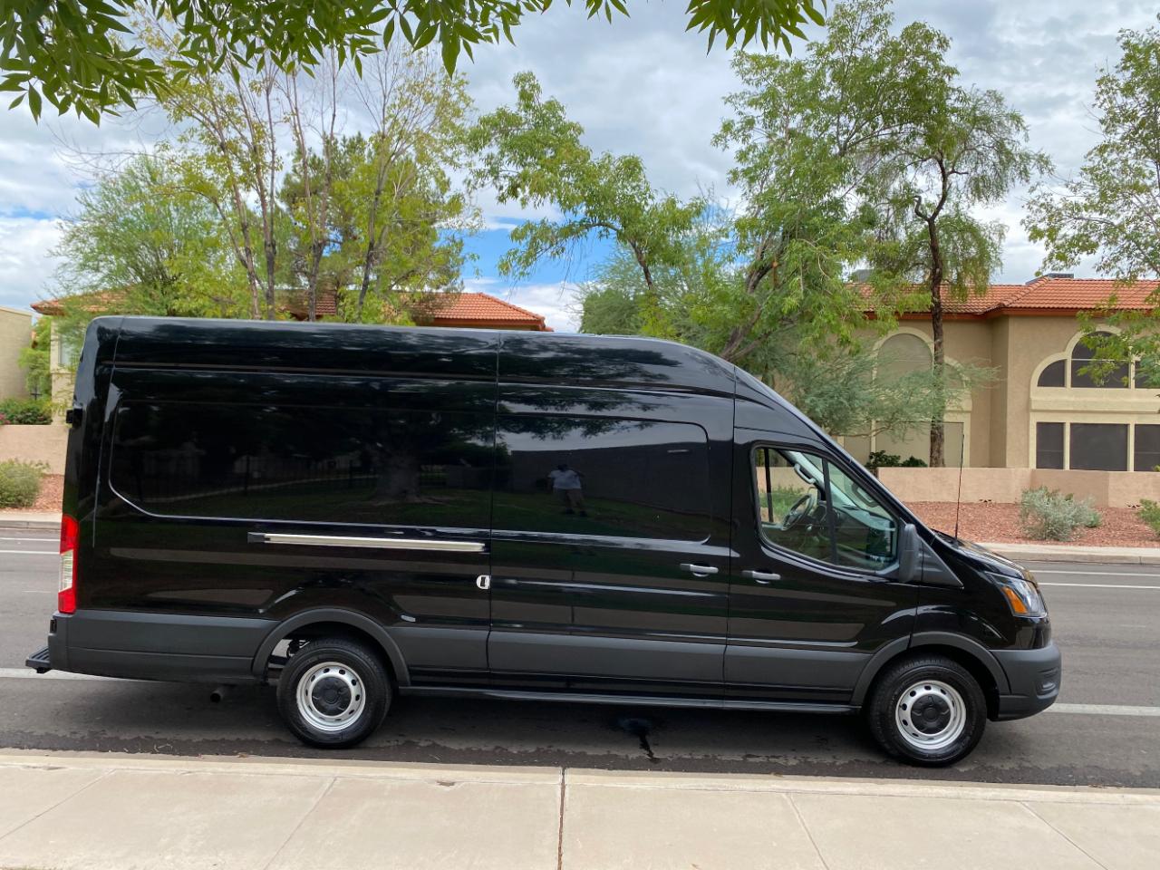 Ford Transit Cargo Van T-250 148" EL Hi Rf 9070 GVWR RWD 2023