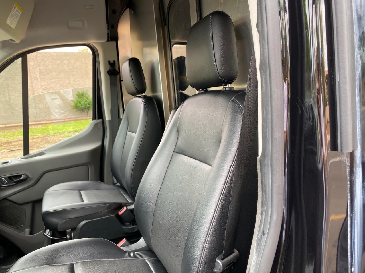 Ford Transit Cargo Van T-250 148" EL Hi Rf 9070 GVWR RWD 2023