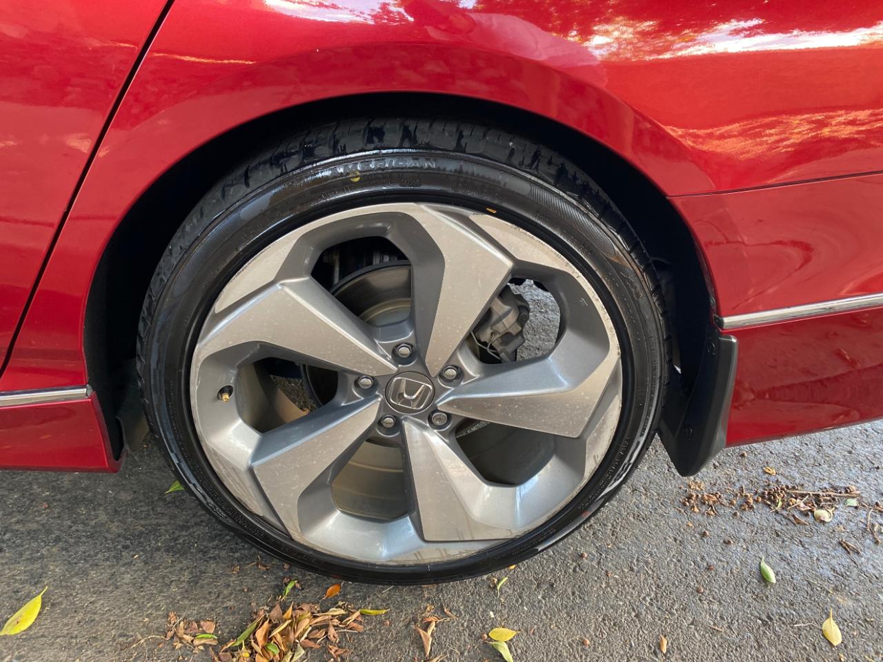 Honda Accord Sedan Touring 2.0T Auto 2018