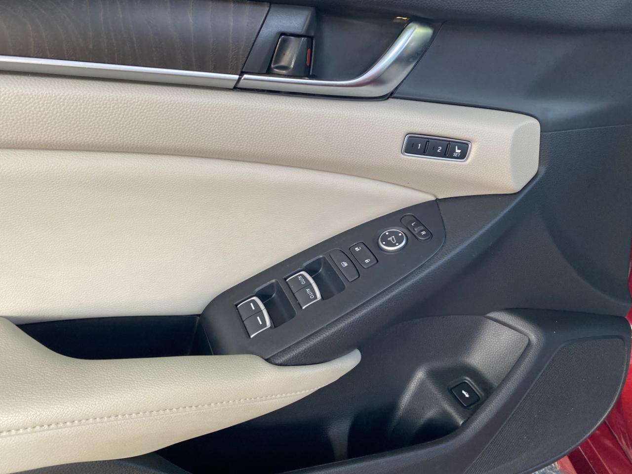 Honda Accord Sedan Touring 2.0T Auto 2018