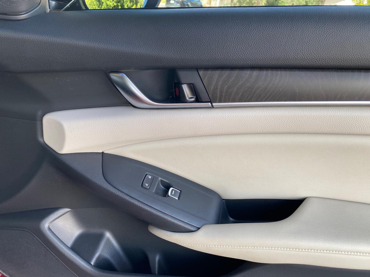Honda Accord Sedan Touring 2.0T Auto 2018