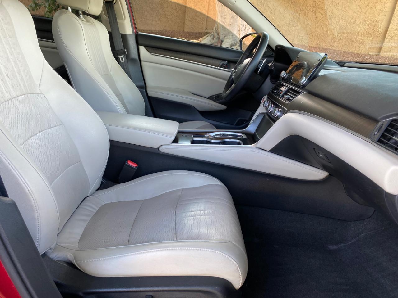 Honda Accord Sedan Touring 2.0T Auto 2018