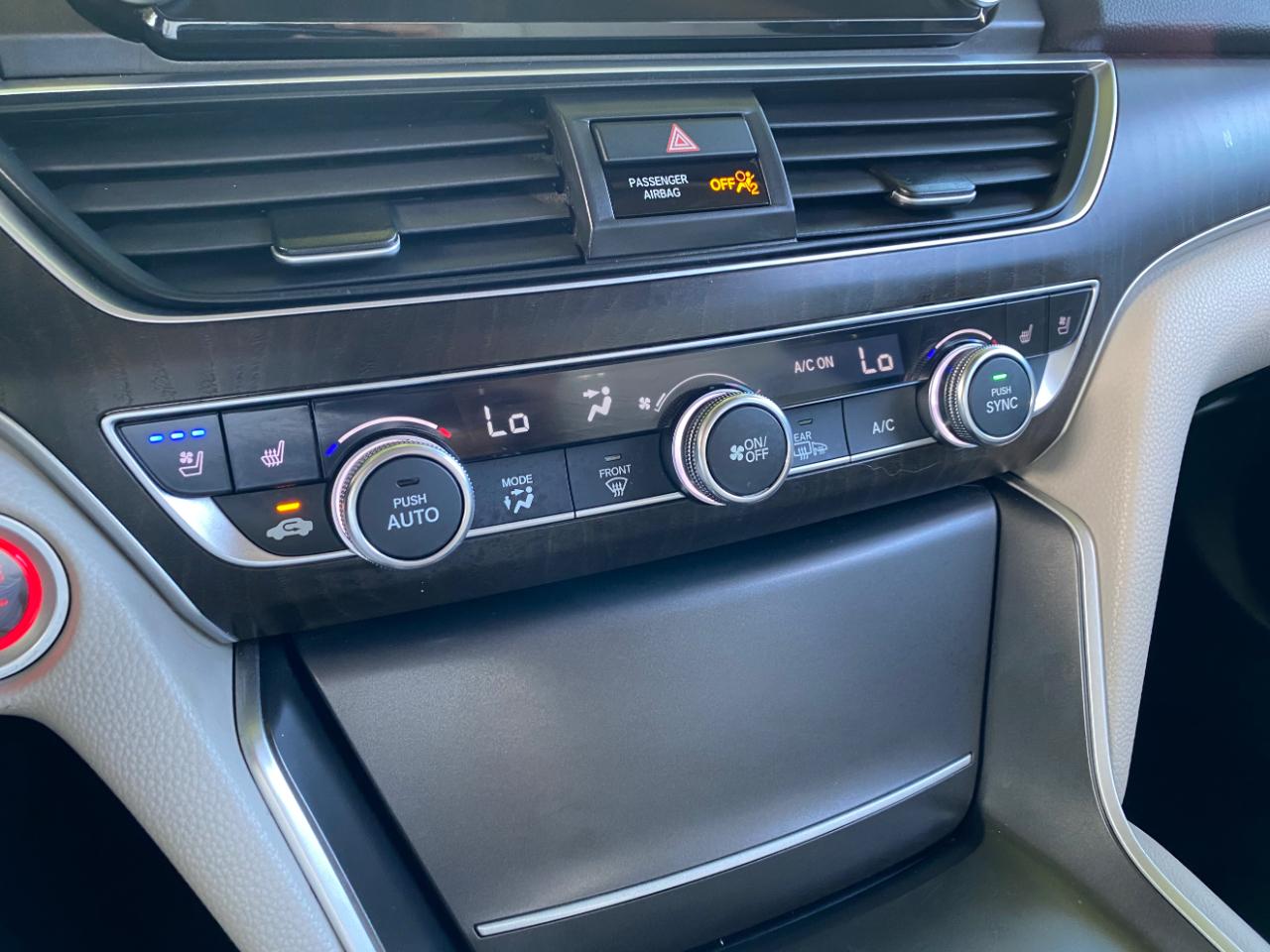 Honda Accord Sedan Touring 2.0T Auto 2018