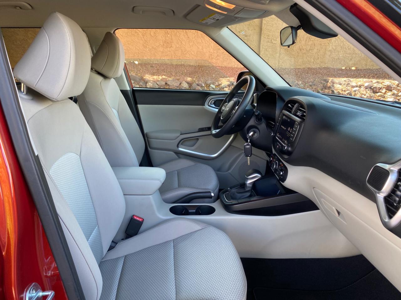 Kia Soul LX IVT 2024