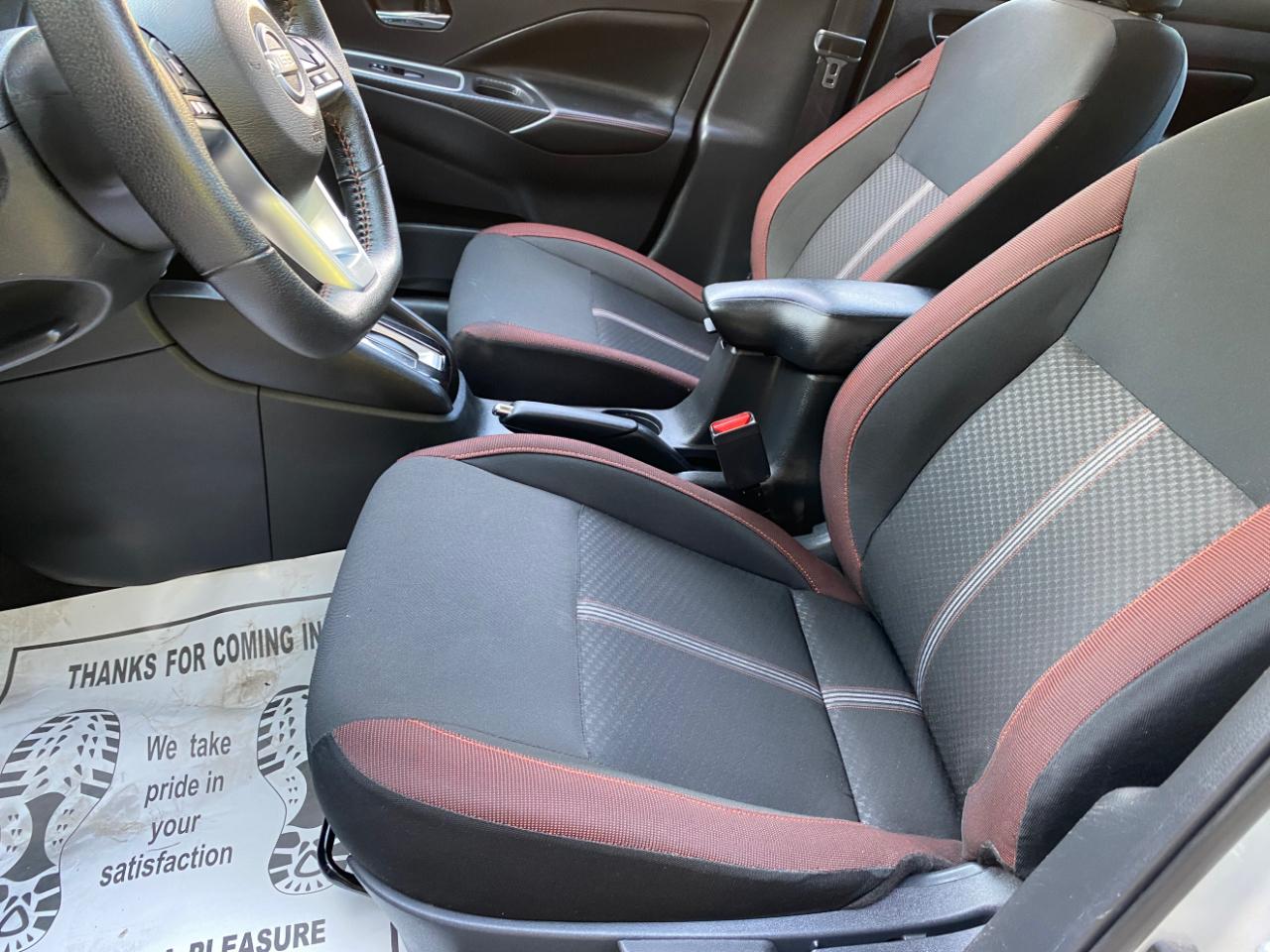 Nissan Versa SR CVT 2025