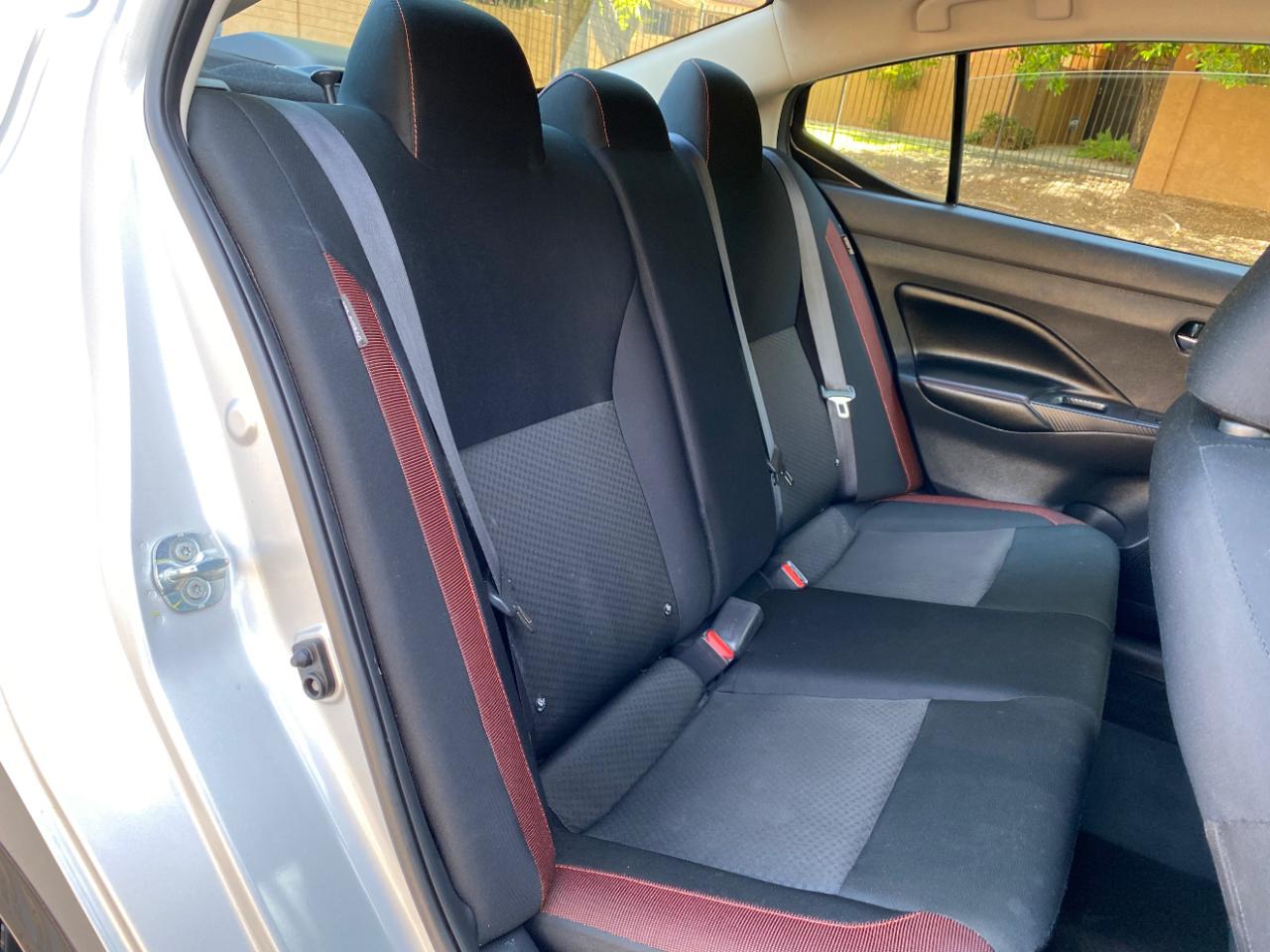 Nissan Versa SR CVT 2025