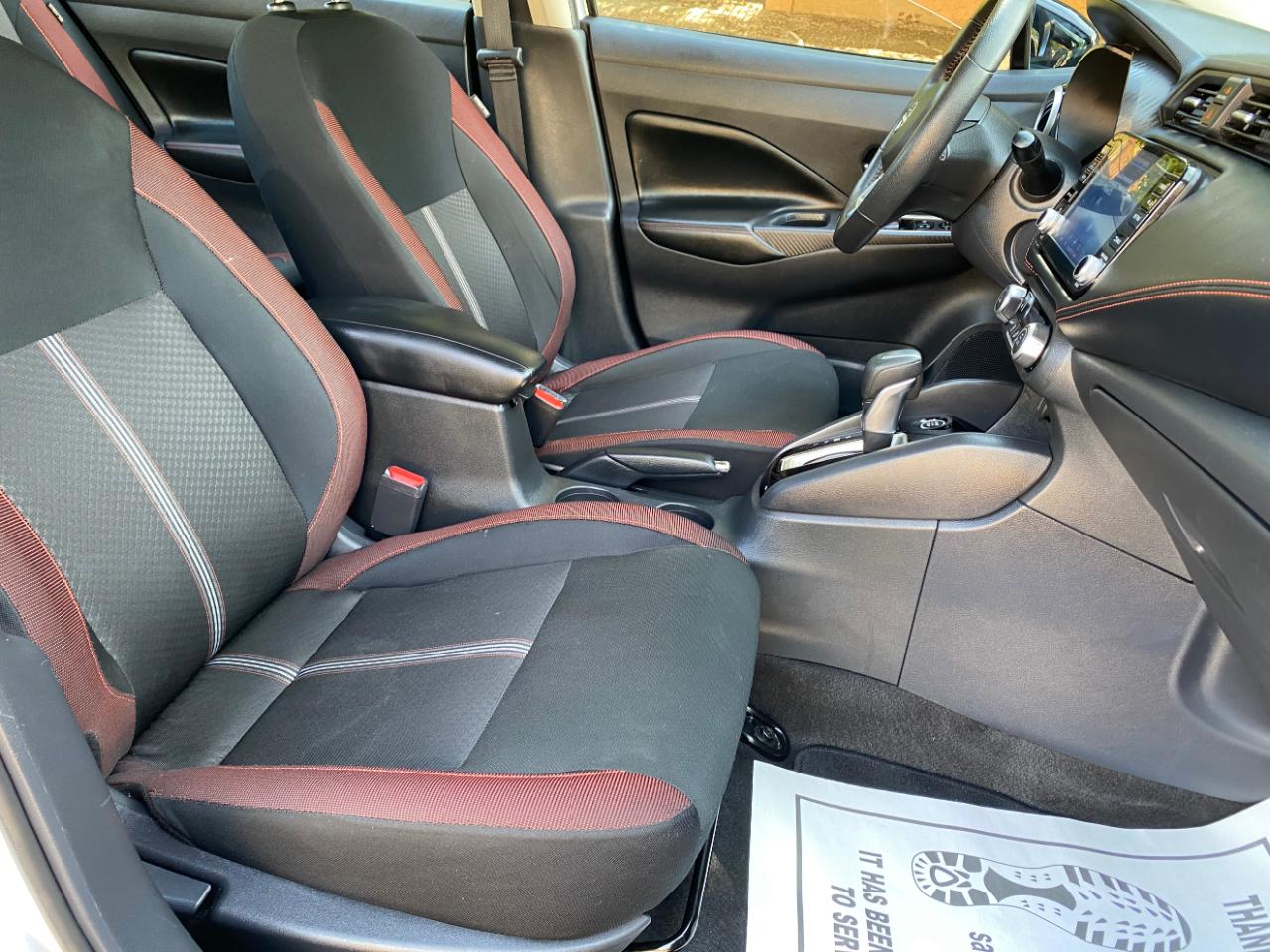 Nissan Versa SR CVT 2025