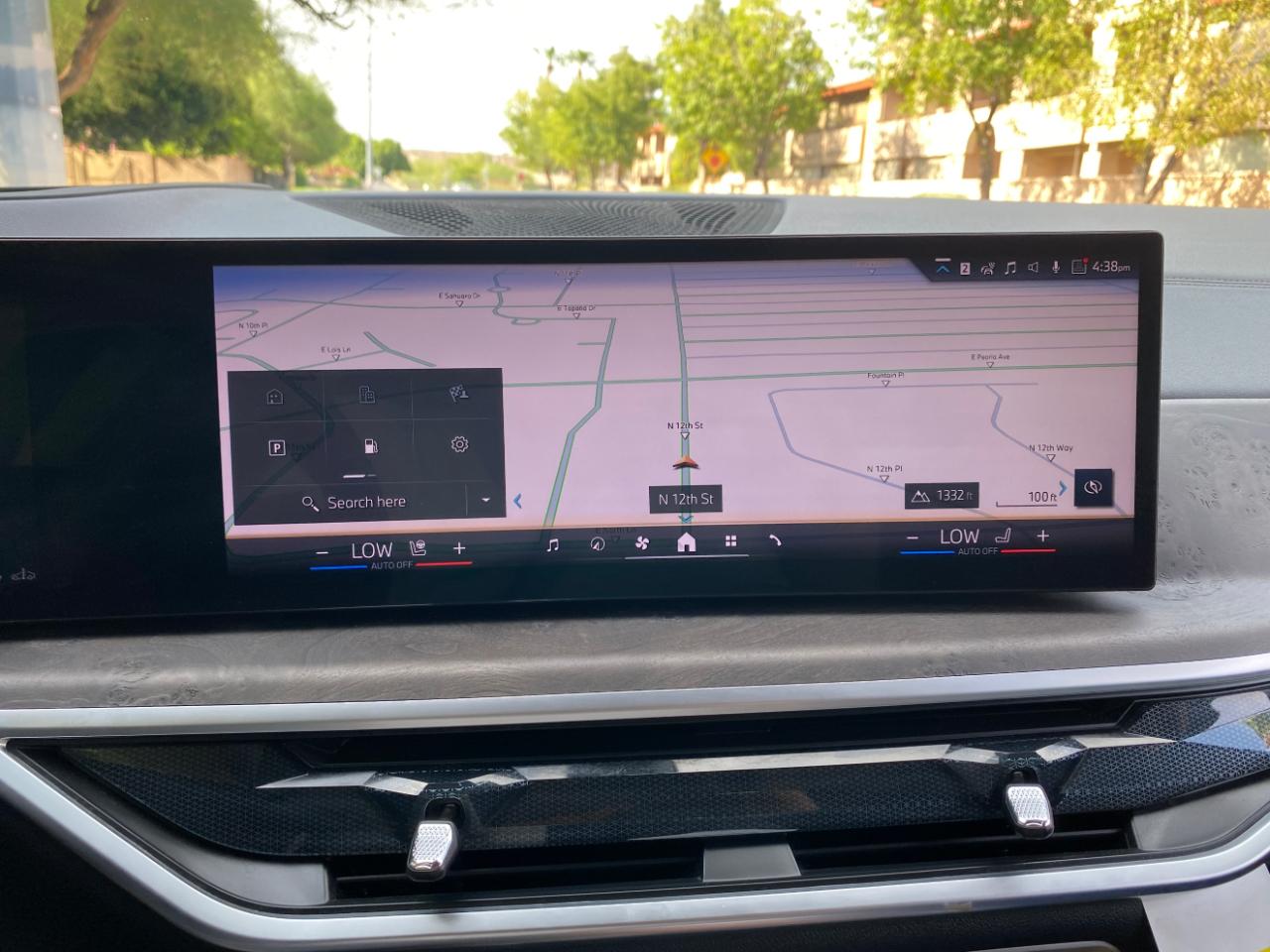 BMW X7 xDrive40i Sports Activity Vehicle 2025
