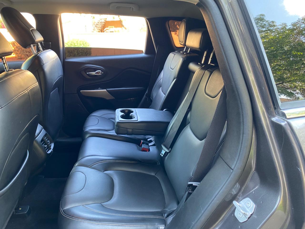 Jeep Cherokee Limited FWD 2018