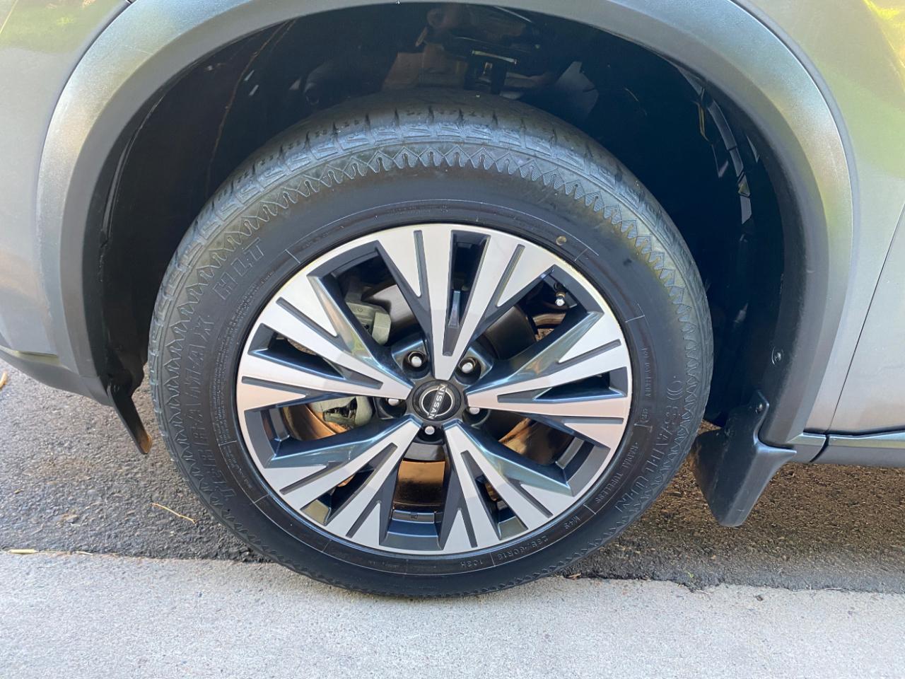 Nissan Rogue FWD SV *Ltd Avail* 2023
