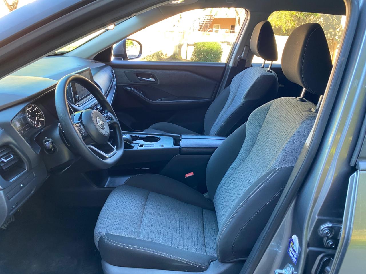 Nissan Rogue FWD SV *Ltd Avail* 2023