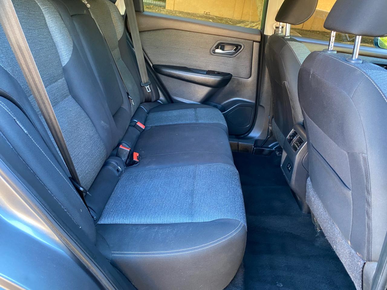 Nissan Rogue FWD SV *Ltd Avail* 2023