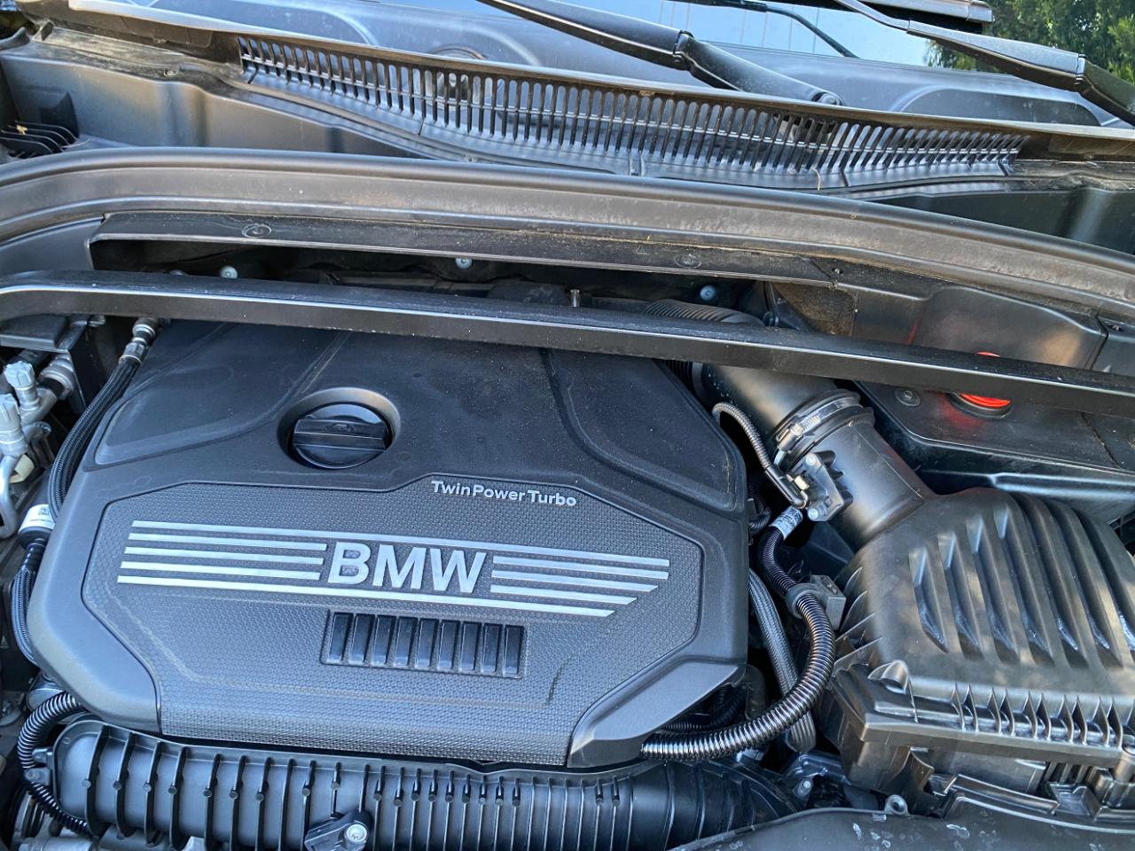 BMW X1 sDrive28i Sports Activity Vehicle 2021