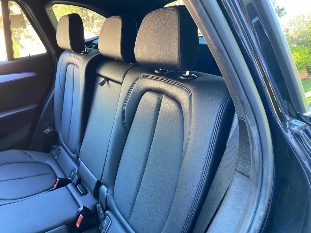 BMW X1 sDrive28i Sports Activity Vehicle 2021