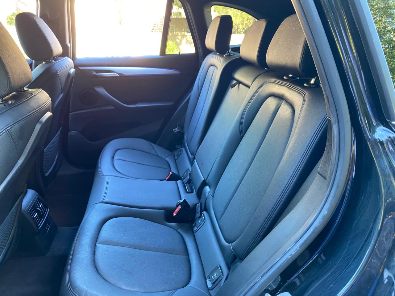 BMW X1 sDrive28i Sports Activity Vehicle 2021