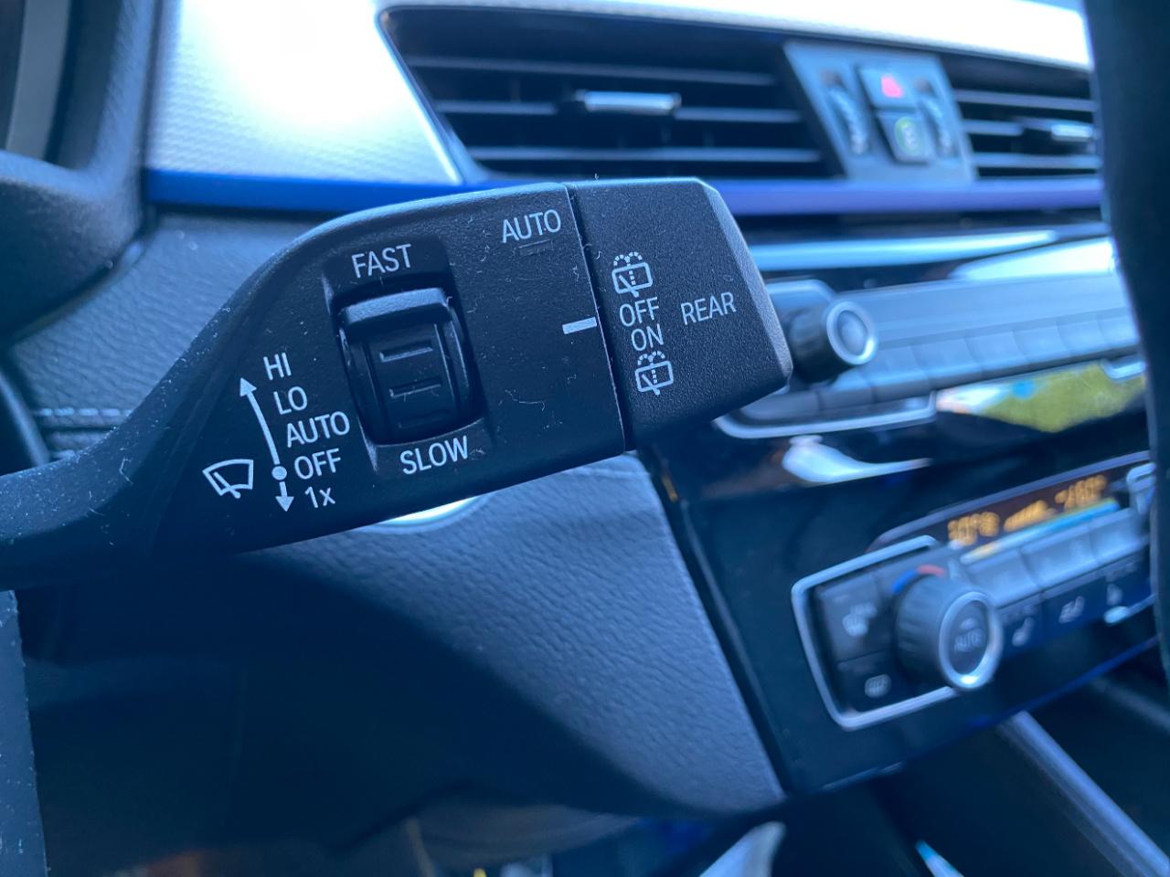 BMW X1 sDrive28i Sports Activity Vehicle 2021
