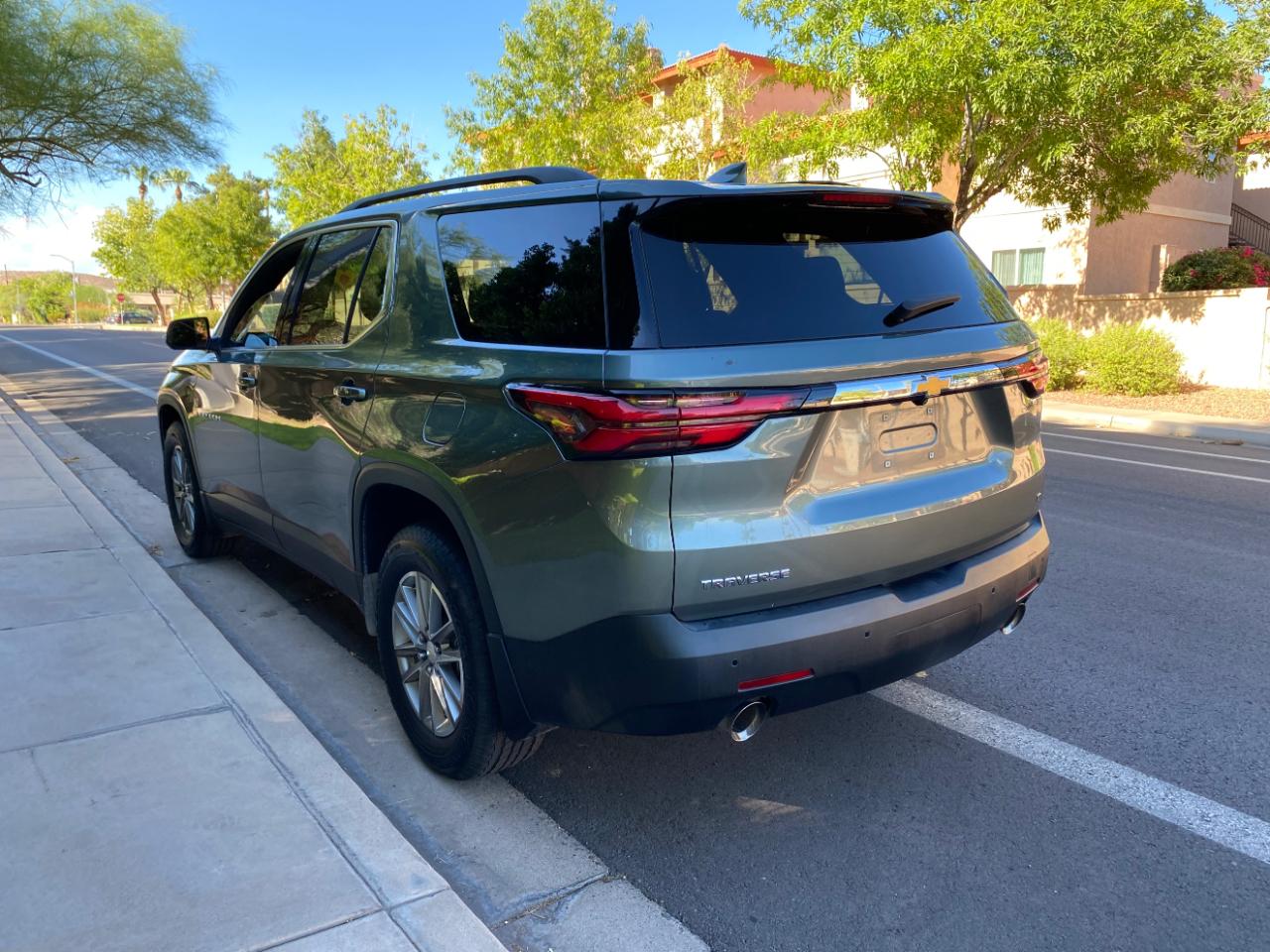 Chevrolet Traverse FWD 4dr LT Cloth w/1LT 2023