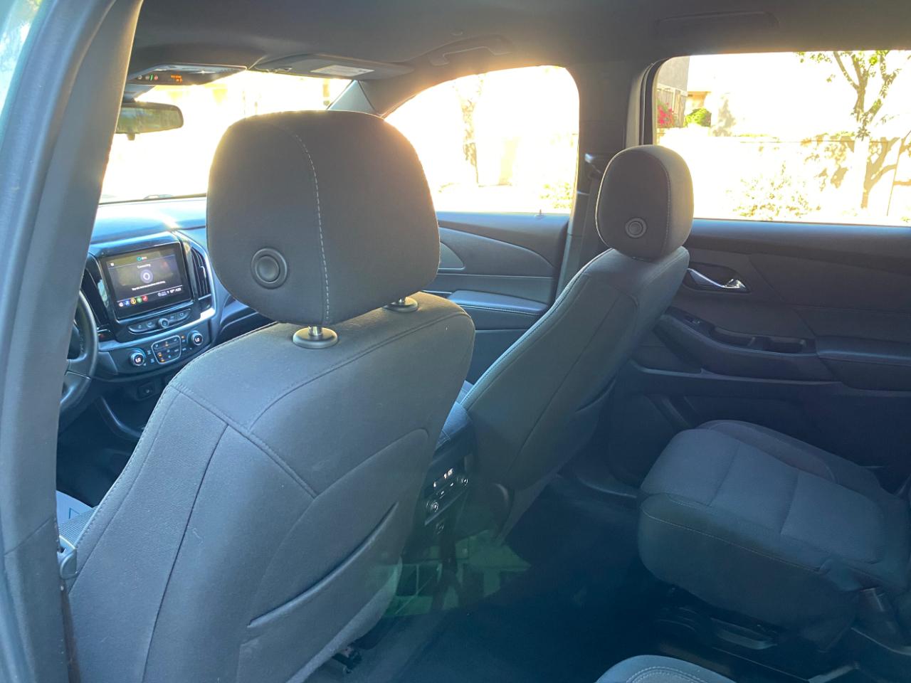 Chevrolet Traverse FWD 4dr LT Cloth w/1LT 2023