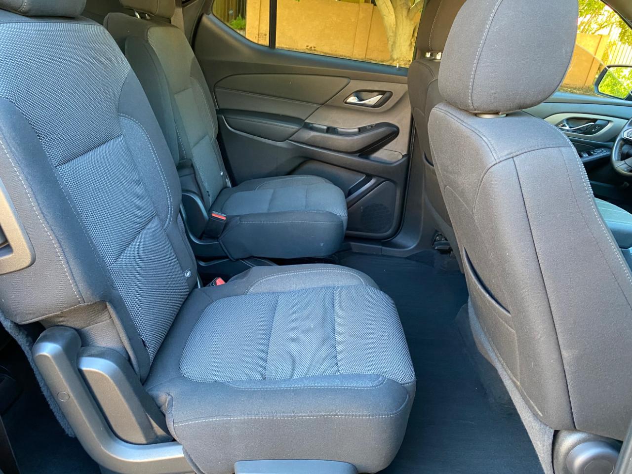 Chevrolet Traverse FWD 4dr LT Cloth w/1LT 2023