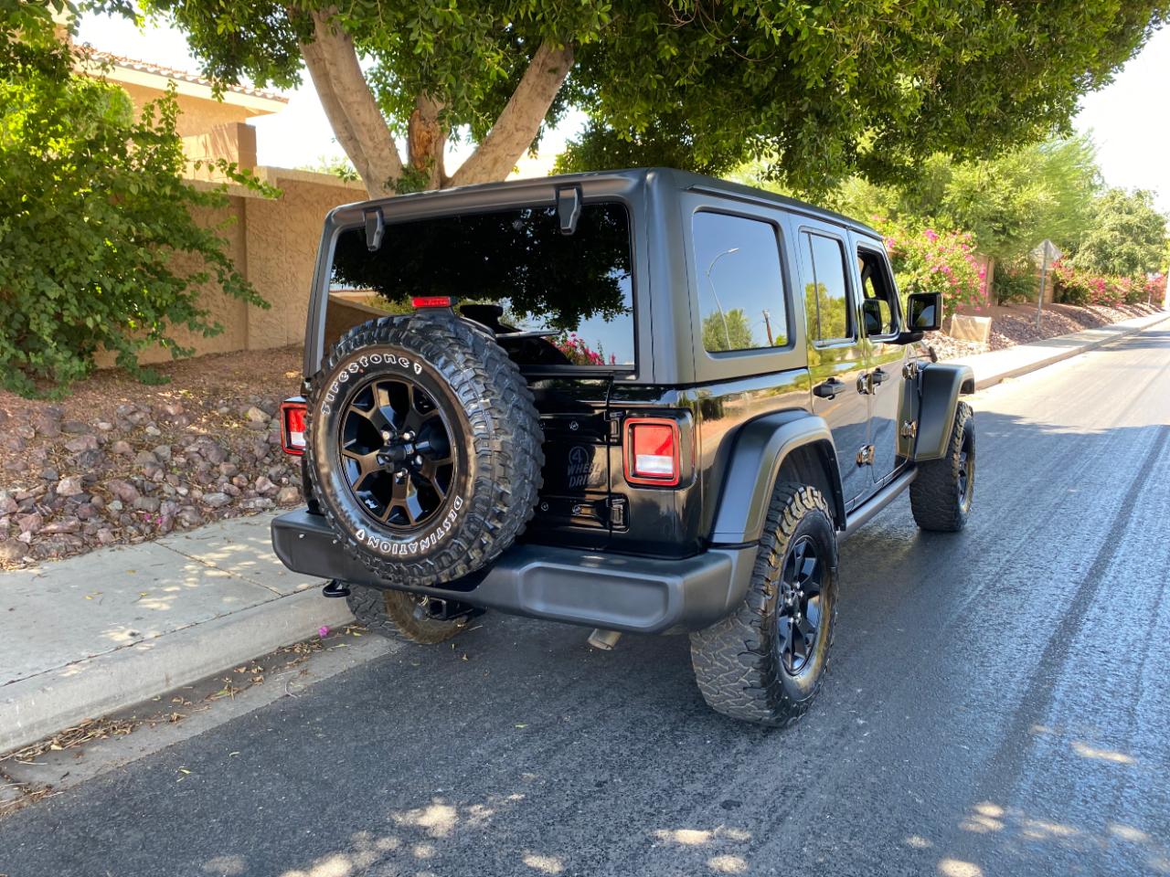 Jeep Wrangler Unlimited Willys Sport 4x4 2021