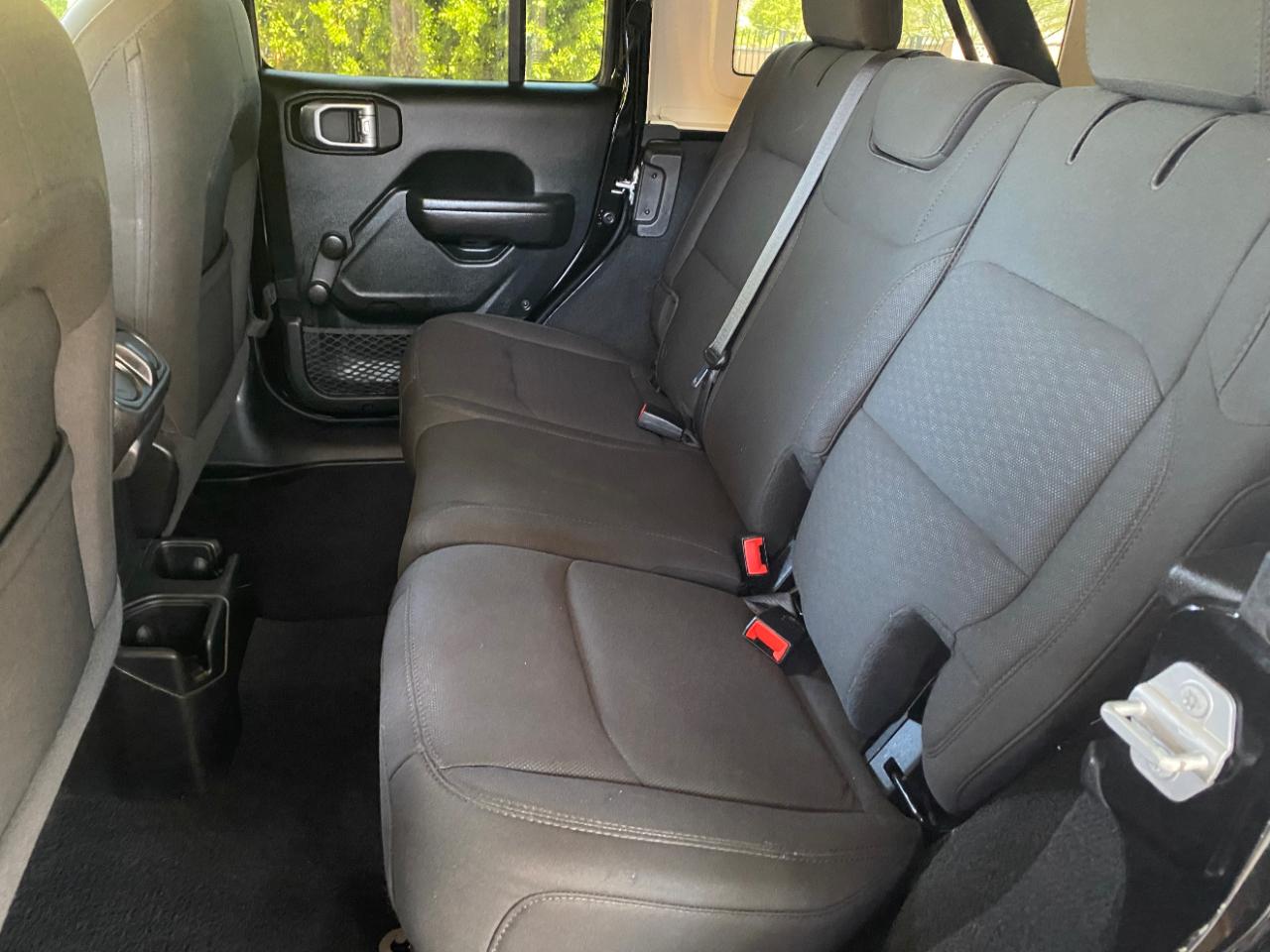 Jeep Wrangler Unlimited Willys Sport 4x4 2021