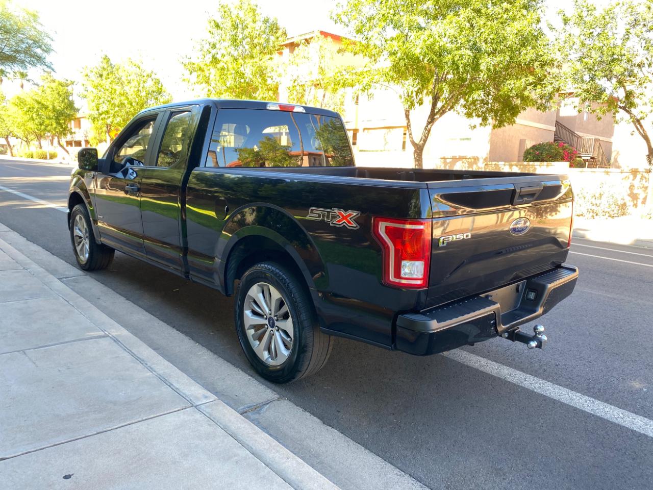 Ford F-150 XL 2WD SuperCab 8' Box 2017