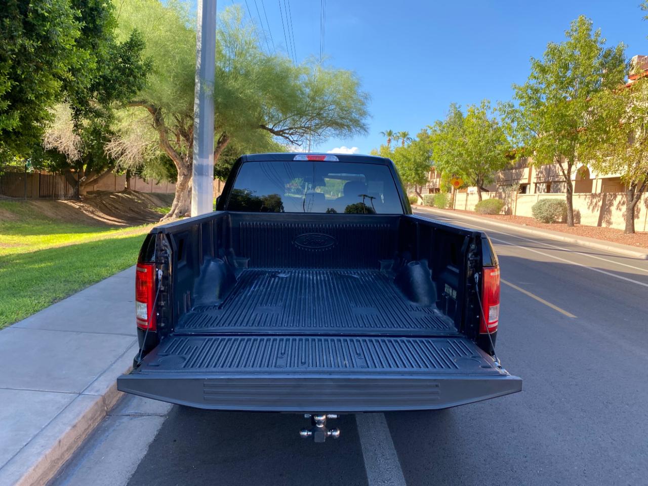 Ford F-150 XL 2WD SuperCab 8' Box 2017
