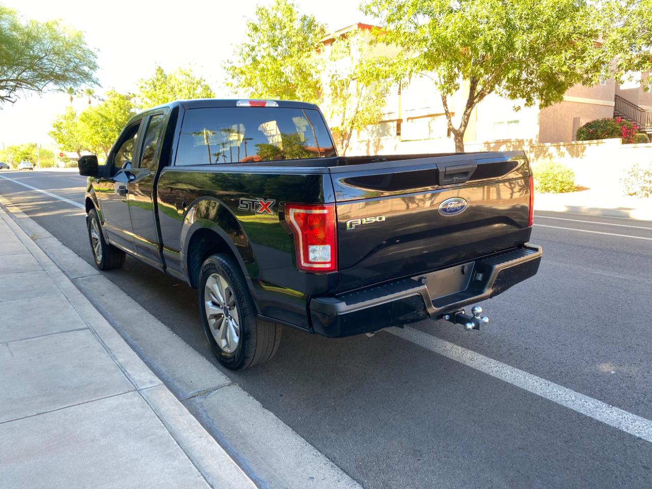 Ford F-150 XL 2WD SuperCab 8' Box 2017