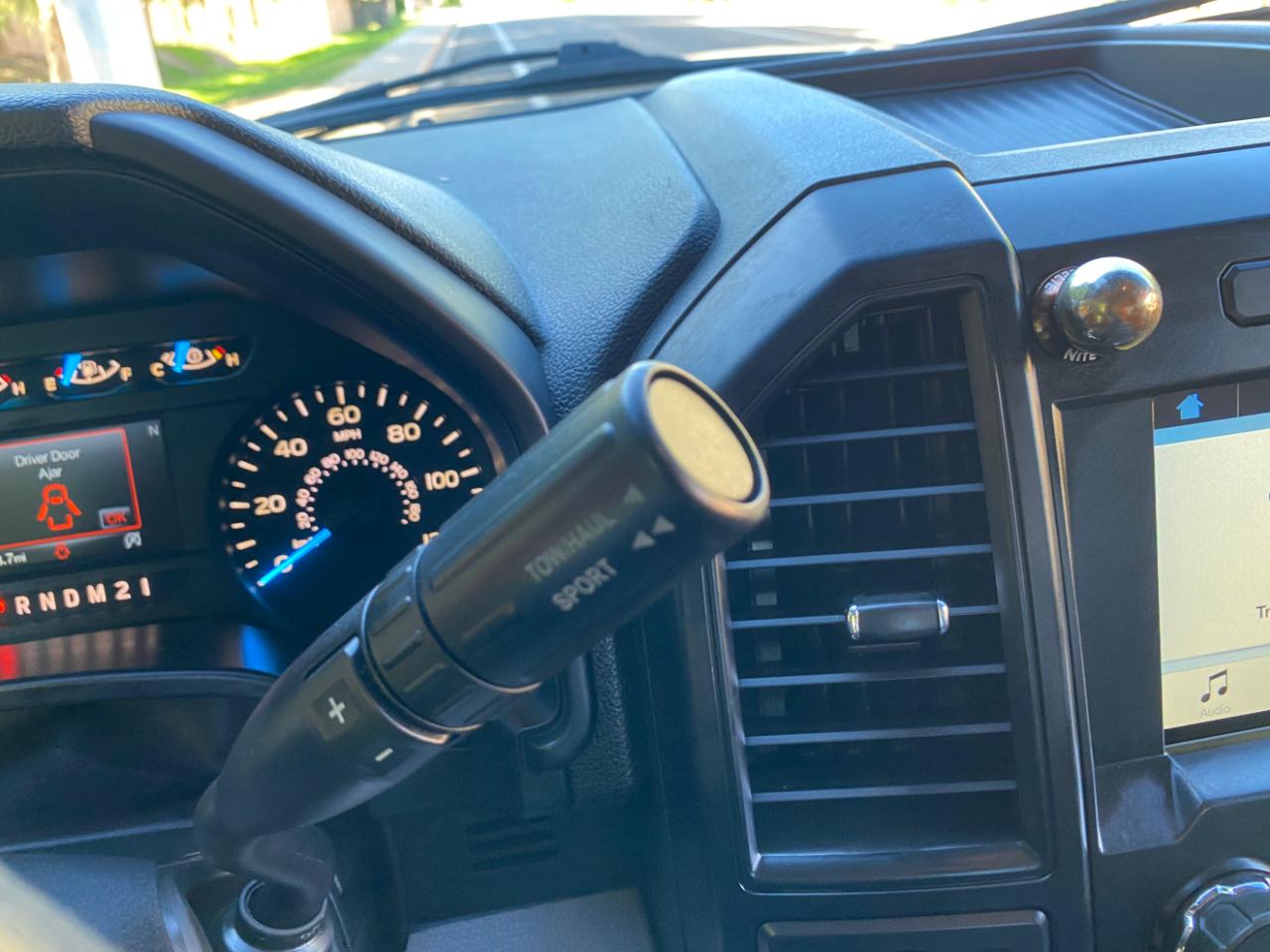 Ford F-150 XL 2WD SuperCab 8' Box 2017