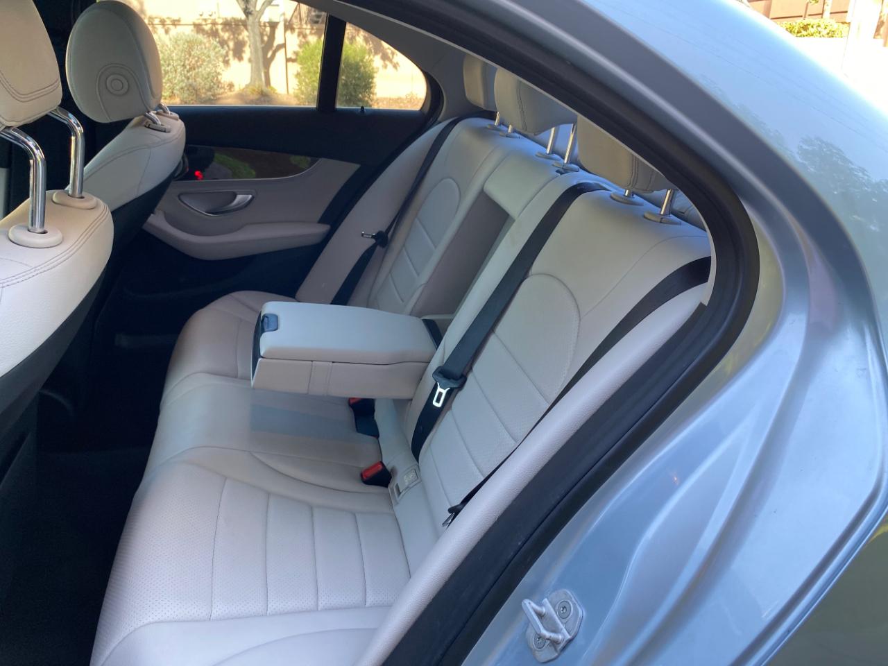 Mercedes-Benz C-Class 4dr Sdn C 300 RWD 2015