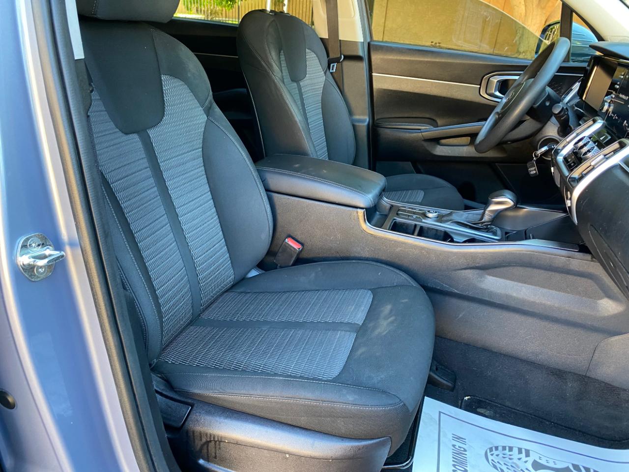 Kia Sorento LX FWD 2021