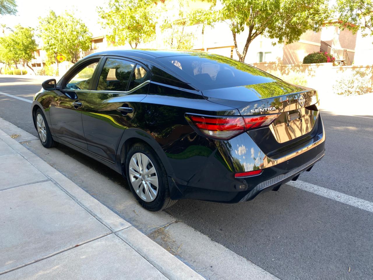 Nissan Sentra S CVT 2025